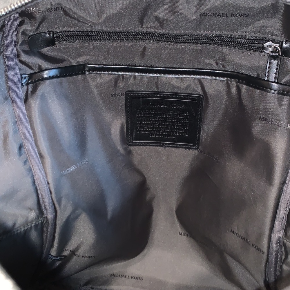 Michael Kors Large Jet Set Signature Travel Backpack EUC - Picture 12 of 17